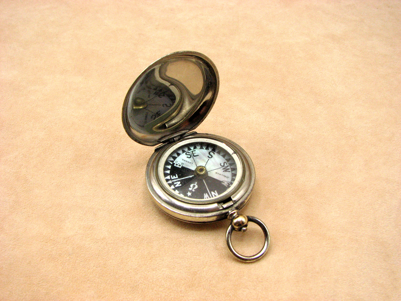 Antique Dollond pocket compass with Singers Patent style mother of Pearl Dial 